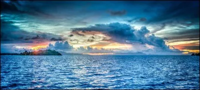 Quel canal relie les océans Atlantique et Pacifique ?