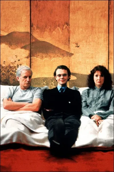 Dans le film "Tanguy" quel est l'âge du personnage ?