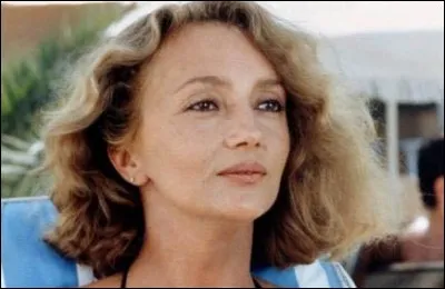 Elle était l'épouse de Patrick Dewaere dans "Mille milliards de dollars"; on l'a vue dans "L'Année des méduses", rôle pour lequel elle obtient le César du meilleur second rôle féminin en 1985 et dans "Poulet au vinaigre" : c'est ...