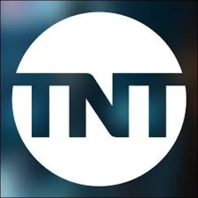 Quel est le nom de la chaîne portant le numéro 17 sur la TNT ?