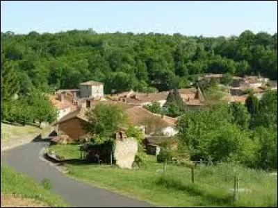 Nous terminons notre balade en Nouvelle-Aquitaine, à Vitrac-Saint-Vincent. Nous sommes dans le département ...