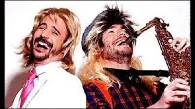 Qui a chanté "Quand il pète il troue son slip" ?