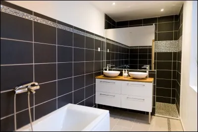 Quel est le nom du fils de l'empereur romain Marc-Aurèle ?