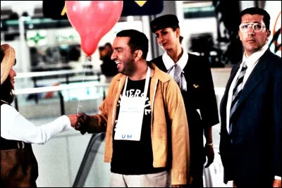 Dans le film "La Cité de la peur", qui accompagne Alain Chabat, Chantal Laubry et Dominique Farrugia ?