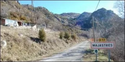 Nous sommes en région P.A.C.A., à l'entrée de Majastres. Petit village de 4 habitants, dans l'arrondissement de Digne-les-Bains, il se situe dans le département numéro ...