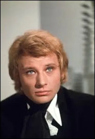 Johnny Hallyday a chanté "La Fille de l'été dernier", une reprise de ''Summertime Blues'' qu'avait chanté un rocker décédé à l'âge de 21 ans dans un accident de voiture. Quel est son nom ?