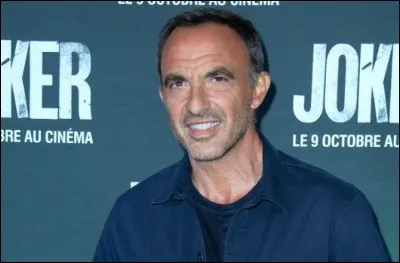 En quelle année est-il apparu dans "Nos chers voisins" ?