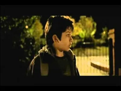 A quel drame, César a-t-il échappé dans ce pays ?