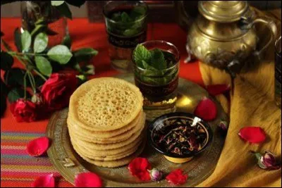 De quelle région, les crêpes mille trous sont-elles une spécialité ?