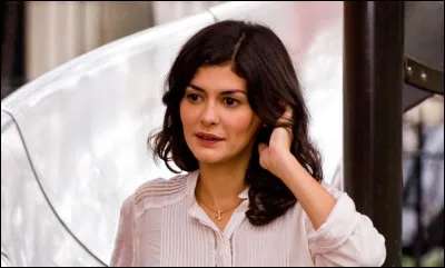 Cette actrice a jou&eacute; dans "Le Fabuleux Destin d'Am&eacute;lie Poulain", "Un long dimanche de fian&ccedil;ailles", "L'Auberge Espagnole" : elle se pr&eacute;nomme ...