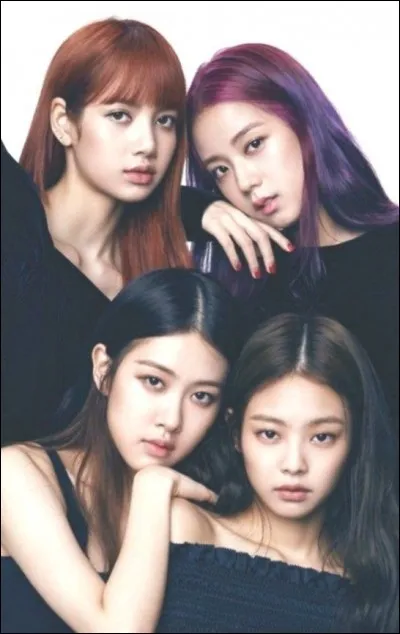 De quels groupes les BLACKPINK sont-elles assez proches ?
