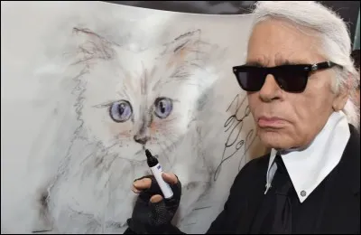 C'est comme ces bourges de prof qui disent : "J'aimerais que vous FISSIEZ vos devoirs pour demain..."