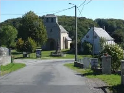 Nous sommes en Nouvelle-Aquitaine, à Saint-Bonnet-près-Bort. Village de l'arrondissement d'Ussel, il se situe dans le département ...