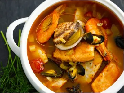 Quelle sauce accompagne traditionnellement la bouillabaisse ?