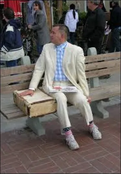 Que dit Forrest Gump au président John F. Kennedy lorsqu'il le rencontre ?