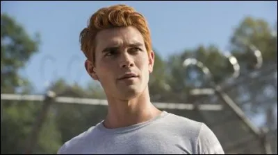 Que fait Archie pour échapper à "l'homme noir" ?