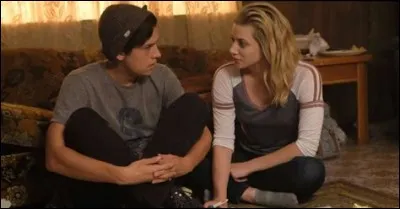 Combien de fois Betty et Jughead se séparent-ils ?