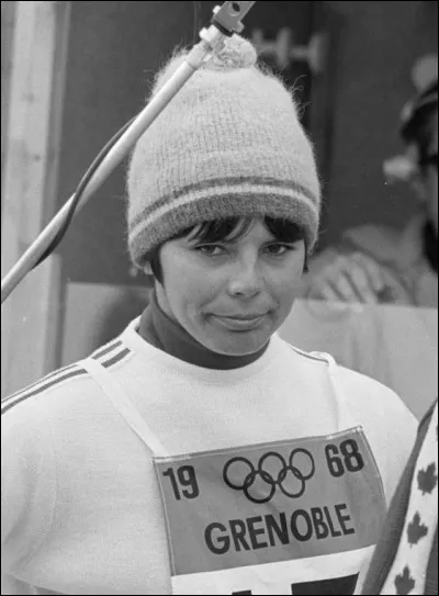 Cette skieuse, championne du monde de slalom en 1966, m&eacute;daill&eacute;e d'argent en slalom g&eacute;ant aux JO de Grenoble, c'est ... Famose.