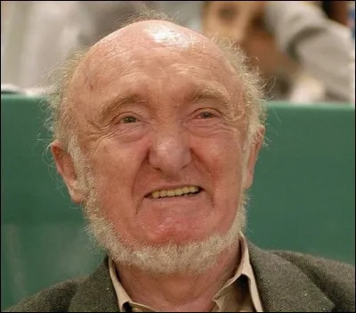 Ce biologiste, sp&eacute;cialiste de g&eacute;n&eacute;tique des populations, c'est ... Jacquard