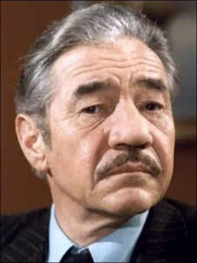 Il a joué dans "Le Viager", "L'Emmerdeur", "La Carapate"; il était Chocard dans "Trois hommes à abattre" et Commissaire Chauffard dans "Pour la peau d'un flic" : c'est ...