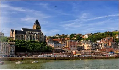 Creusé dans la craie blanche des falaises de la Côte d'Albâtre, le Kahl-Burg fut construit par la volonté des Allemands lors de l'opération "Jubilée". Où puis-je visiter ce site historique, véritable témoin de la Seconde Guerre mondiale ?