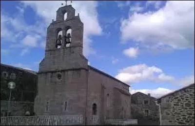Voici l'église Saint-Frézal de Julianges. Petit village Lozérien de 57 habitants, il se situe dans l'ancienne région ...