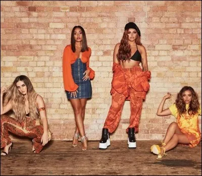 Terminez le titre du tube de Little Mix sorti en 2015 : "Black  ".