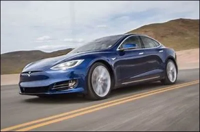 Quelle est l'accélération maximale d'une Tesla de 0 à 100 km/h ?