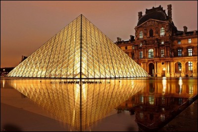Comment s'appelle le projet d'urbanisation qui rénova les alentours du Louvre dans les années 90 ?