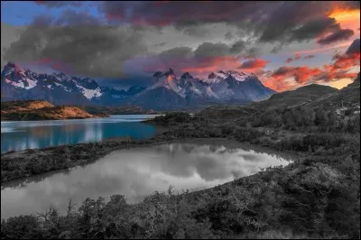 À qui doit-on l'album "Ailleurs Land" ?