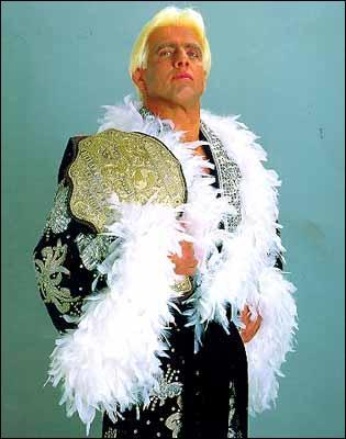 En quelle anne Ric Flair est t-il parti de la WWE ?