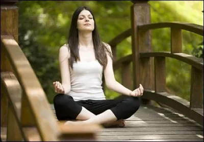 Quel mot est antonyme de l'adjectif "calme" ?