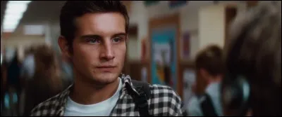 Qui est ce jeune homme ?