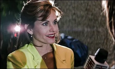 Comment s'appelle cette femme ?