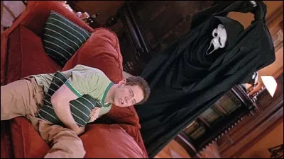 Quelle personne était déguisée en Ghostface lorsque celui-ci était sur le point de s'en prendre à Randy ?