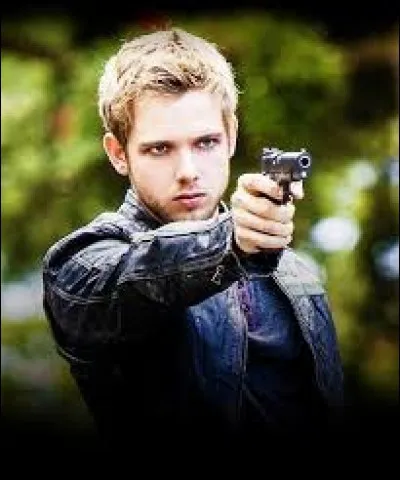 Qui est le père de Dylan ?