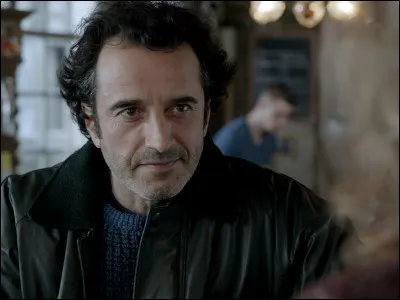 On l'a vu dans "La Reine Margot" et dans "Ceux qui m'aiment prendront le train" ; il était Thomas dans "Son frère et Nicolas dans "Un couple parfait" : c'est ...