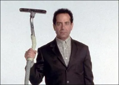 En dehors de son rle d'Adrien Monk, dans quel film Tony Shalhoub a-t-il fait une apparition ?