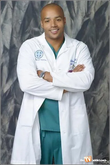 Dans quelle srie Donald Faison, alias Christopher Turk dans 'Scrubs' a-t-il tenu un rle rcurrent ?