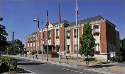 Je vous emmène en Normandie au Petit-Couronne. Ville de la métropole Rouennaise, elle se situe dans le département ...