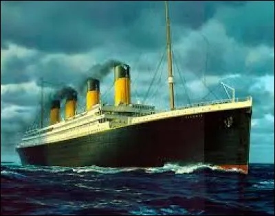 "Oh, mon bateau" : Est-ce une chanson de Johnny Hallyday ?