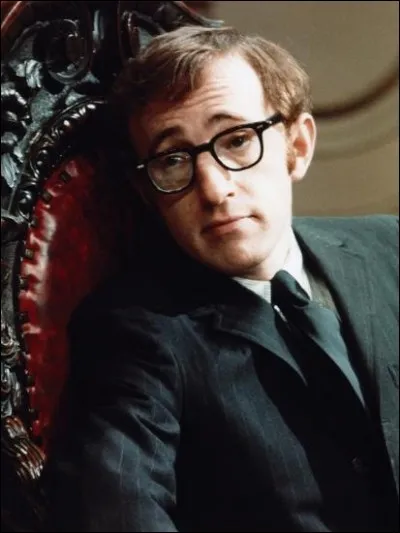 Romy Schneider veut rendre jaloux celui qu'elle veut épouser dans un film avec Woody Allen avant...