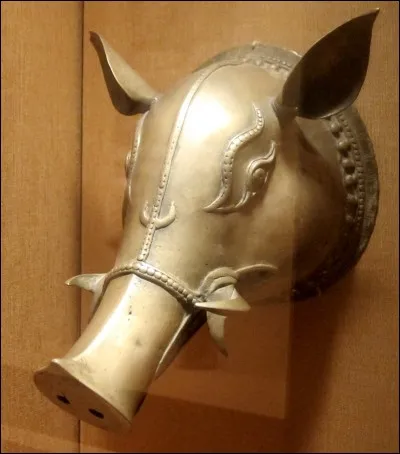 Voici un masque Varahi, de coutume au Kerala, dans quel pays ?