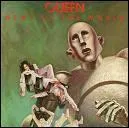 'News of the world' comprend la seule chanson qui a t n 1 en France, c'est ?