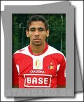 Comment s'appelle ce joueur ?