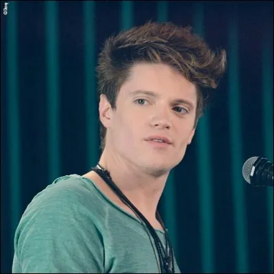 Qui est ce jeune, ami de Pedro ?