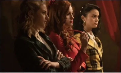 Qui sont les trois personnages principaux de la comédie musicale "Heathers" ?