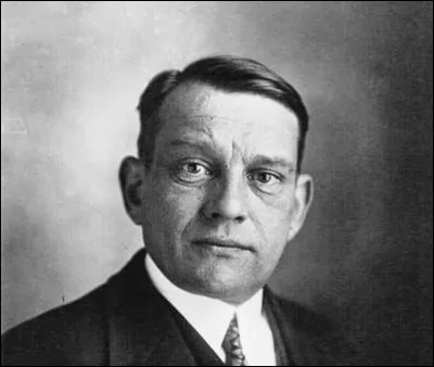 Quel était le parti de René Coty (président de la République de 1954 à 1958) ?