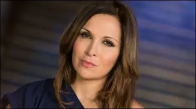 Complétez le titre de cette chanson : "On n'oublie jamais rien, on vit...