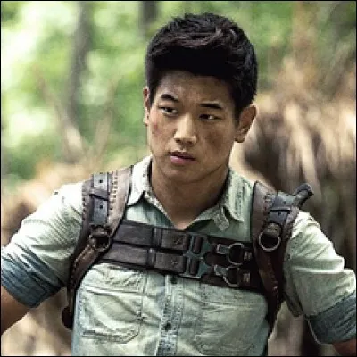 Que dit Minho à Thomas lorsqu'il entre dans la labyrinthe et que les portes viennent de se fermer ?